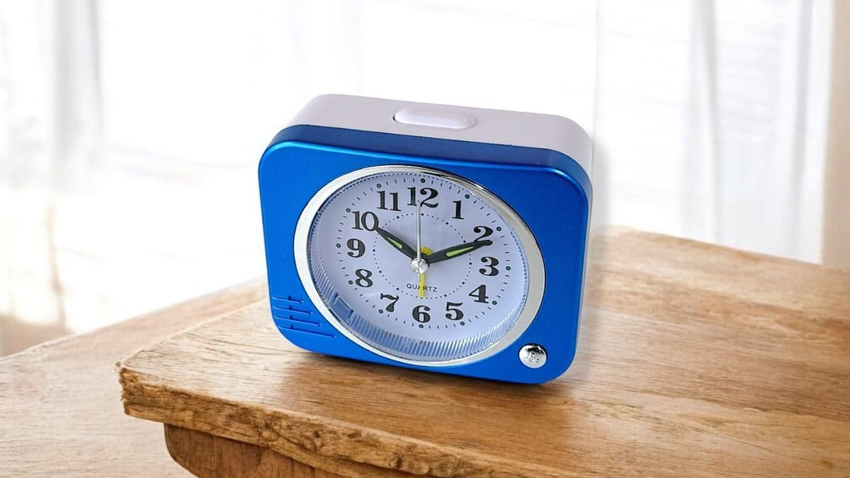Αθόρυβο Ρολόι Ξυπνητήρι Alarm Clock 10cm*8cm Blue